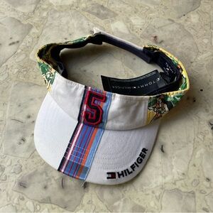 NWT Tommy Hilfiger White Visor Floral Embroidered Design